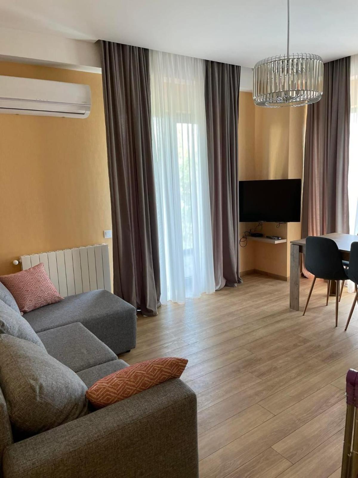 Tbilisi Hilton Apartment Dış mekan fotoğraf