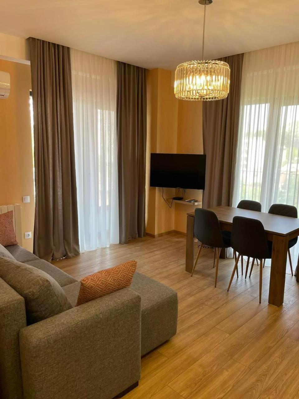 Tbilisi Hilton Apartment Dış mekan fotoğraf